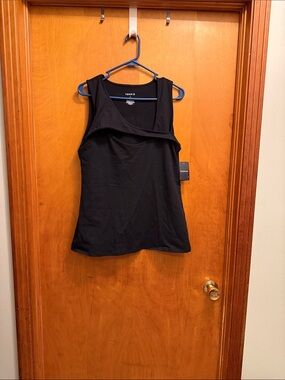 torrid Black tank top with cut out detail